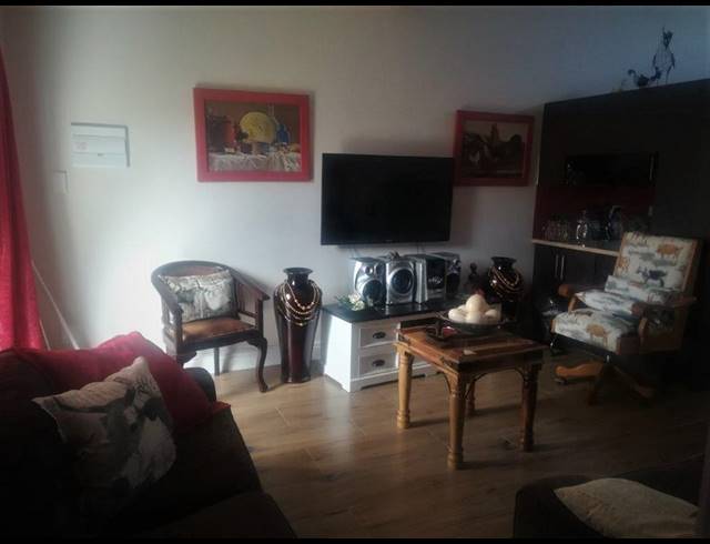2 BEDROOM HOUSE RENTED IN CROSSWAYS FARM VILLAGE